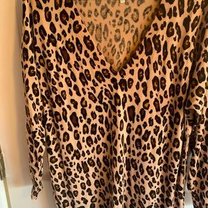 Oversized Leopard sweater